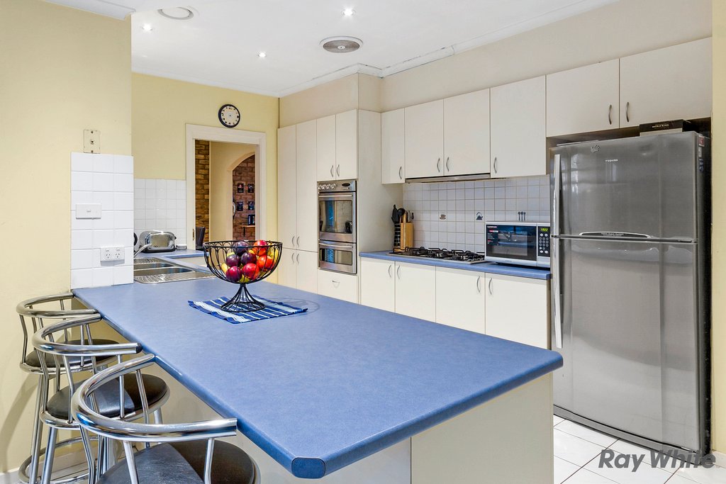 4 Drewe Close, Donvale image 6