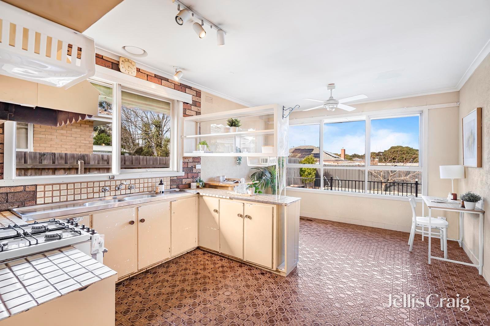 4 Duband Street, Burwood East image 7