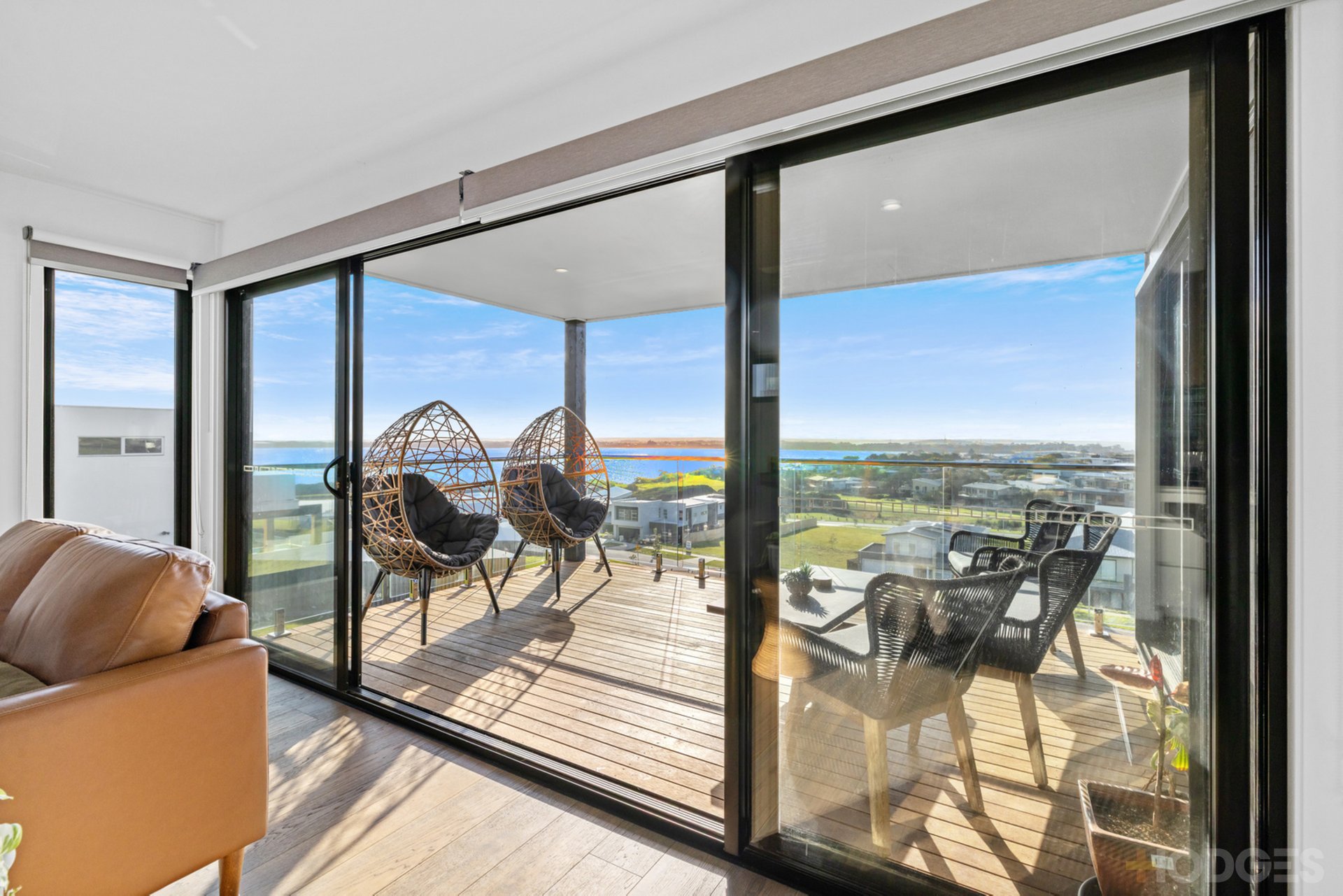 4 Earlshall Drive San Remo