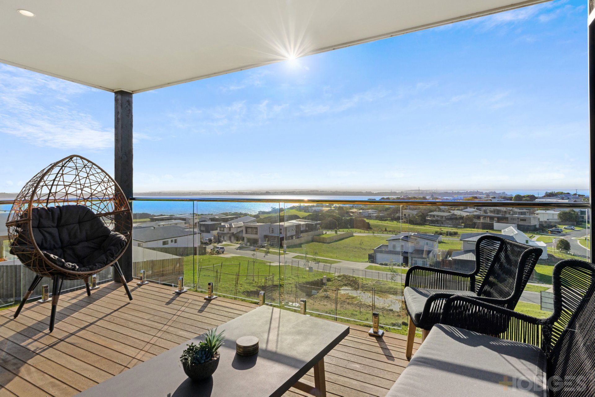 4 Earlshall Drive San Remo