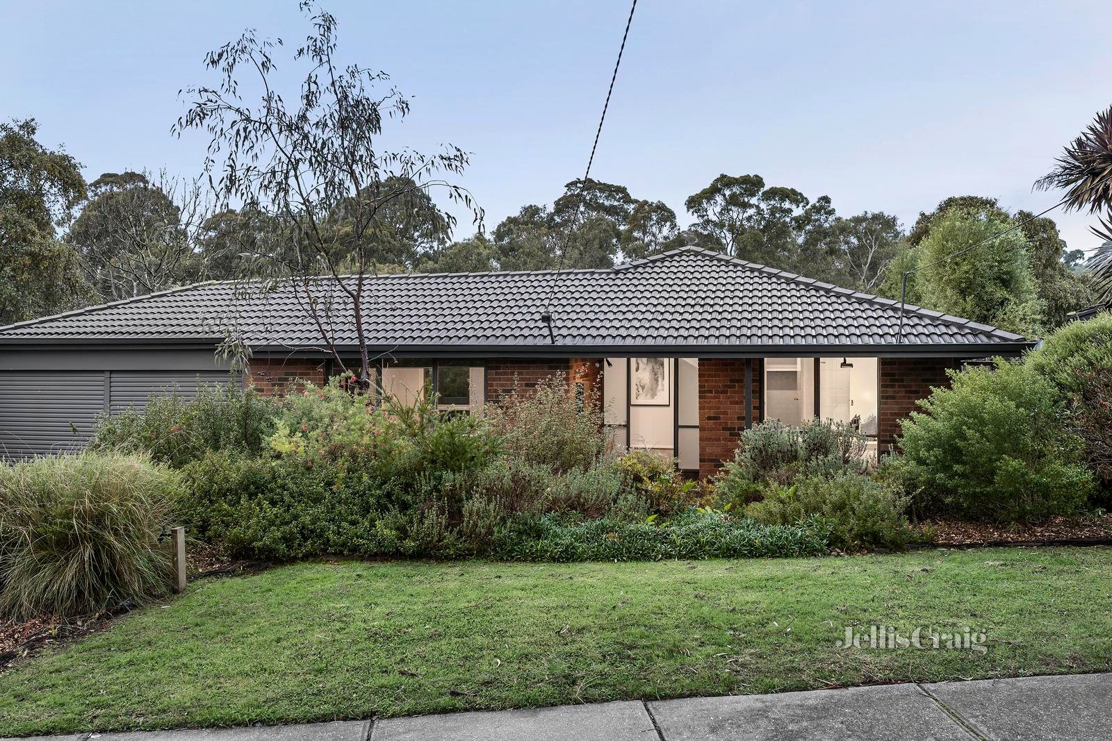 4 Edwina Court, Croydon Hills image 2