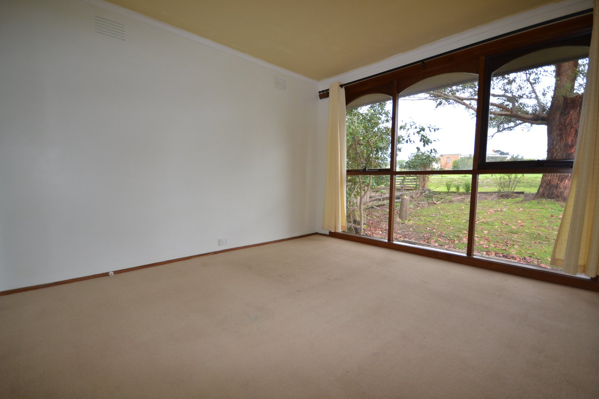 4 Ellis Road, Yarra&nbsp;Glen image 5