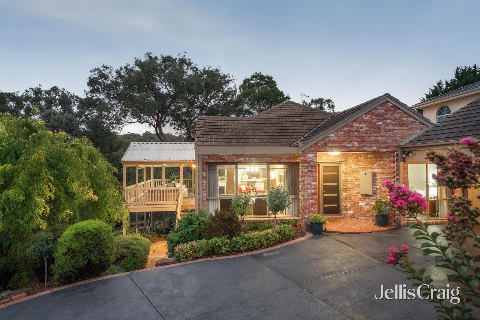 4 Elmwood Rise, Eltham&nbsp;North image 2