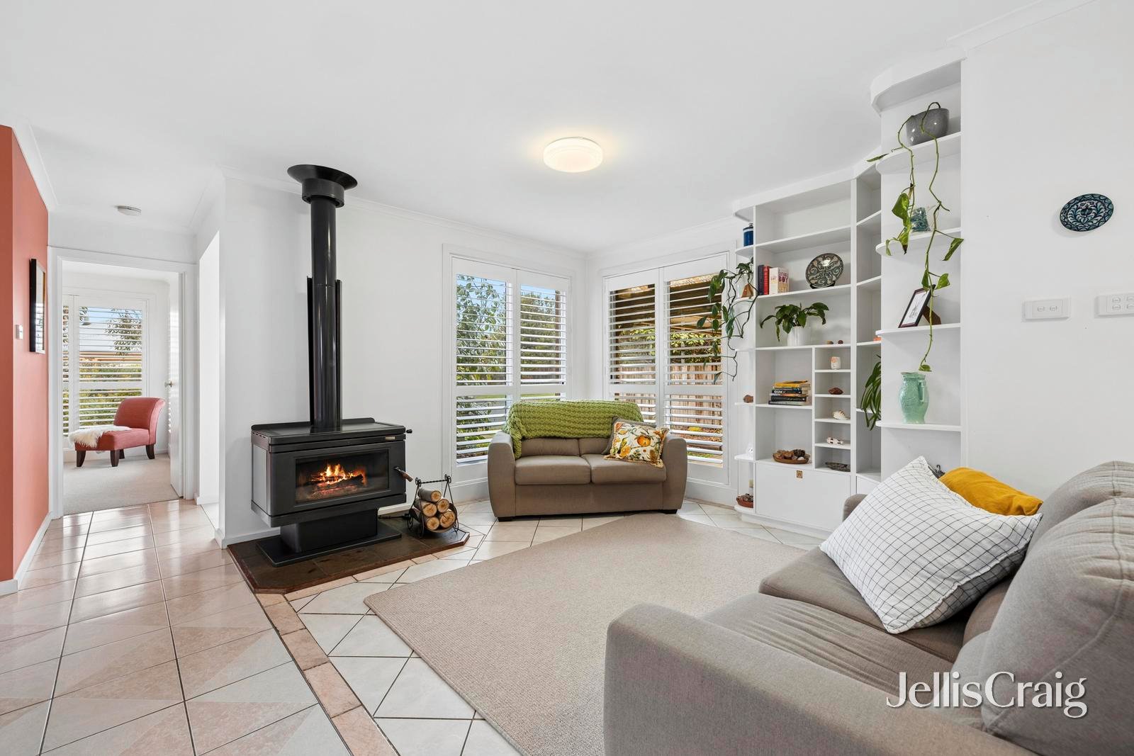 4 Fern Court, Woodend image 3