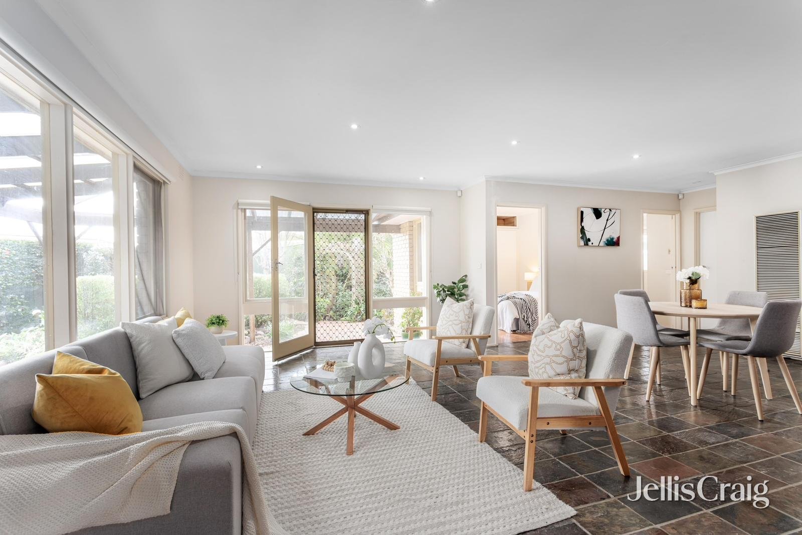 4 Fife Court, Mulgrave image 2