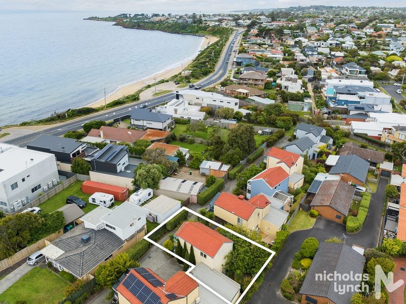 Property Gallery Thumbnail 12