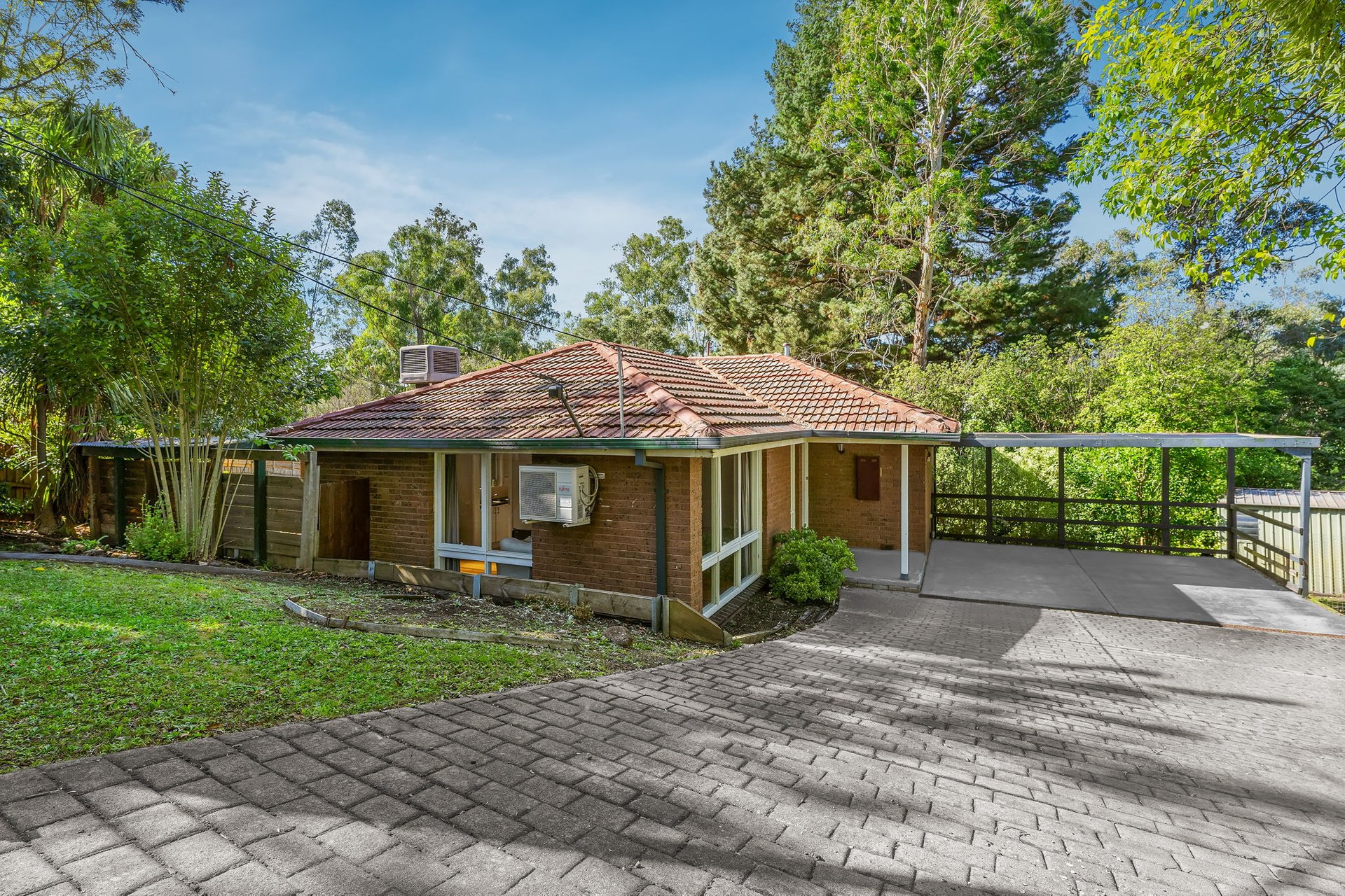 4 Flora Court, Ringwood image 1