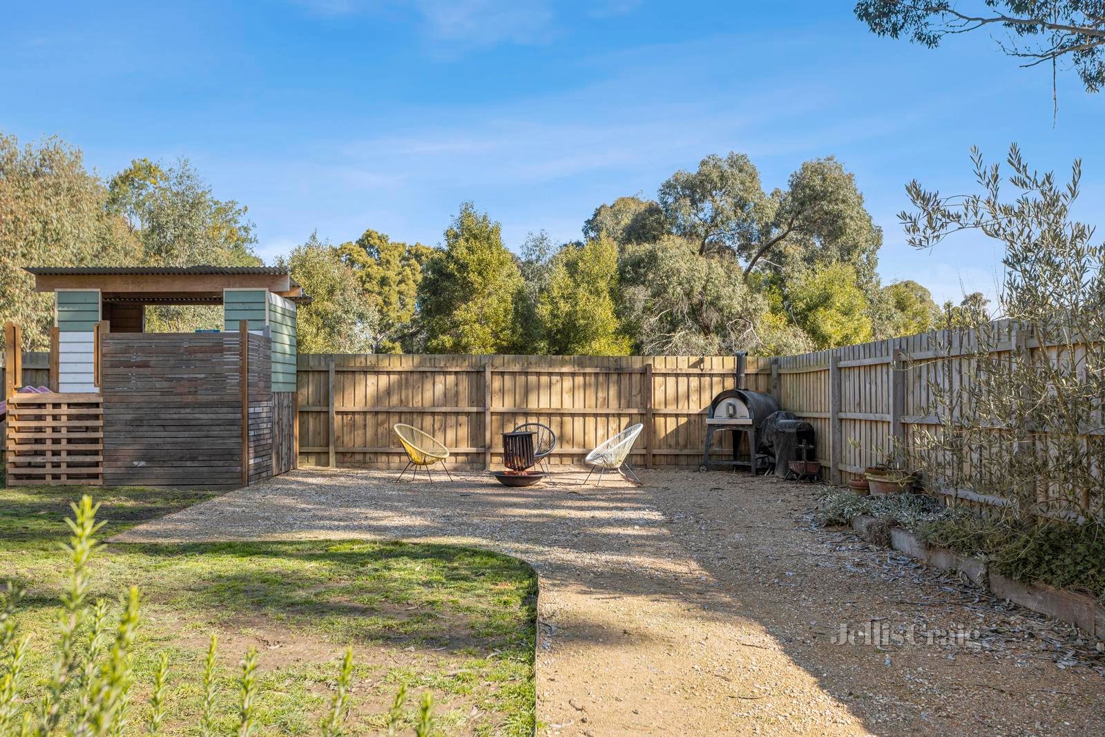 4 Forest Street, Woodend image 3