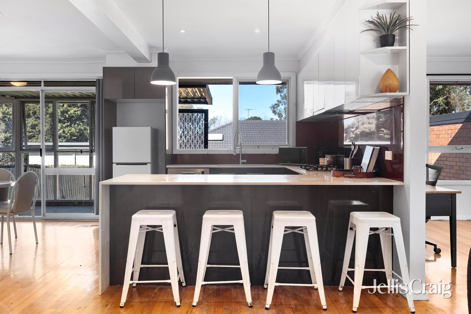 4 Forster Street, Mitcham image 3