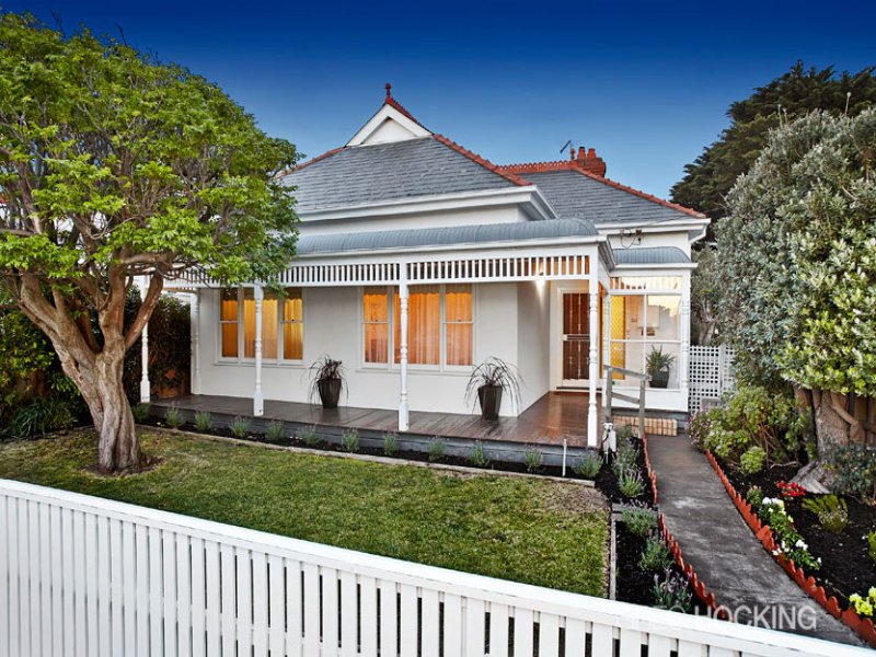 4 Forster Street, Williamstown image 2
