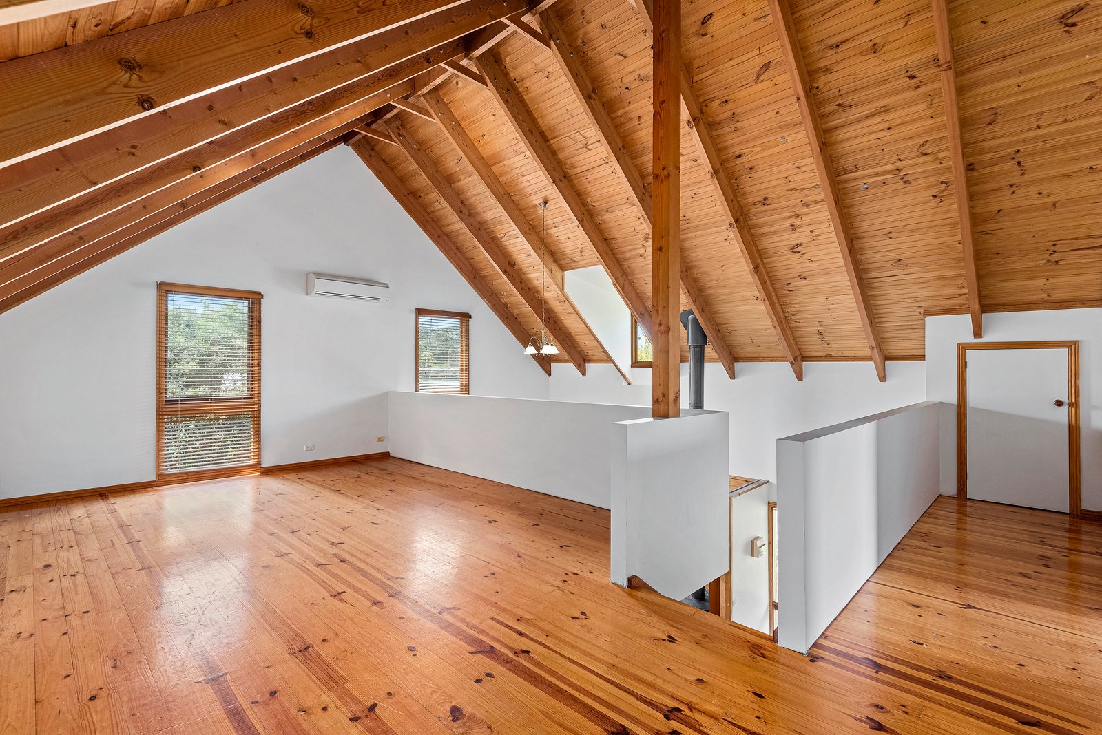 Property Gallery Thumbnail 5