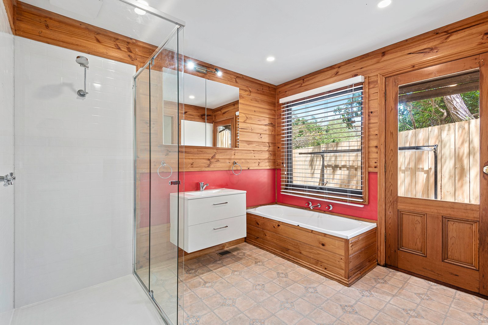 Property Gallery Thumbnail 7