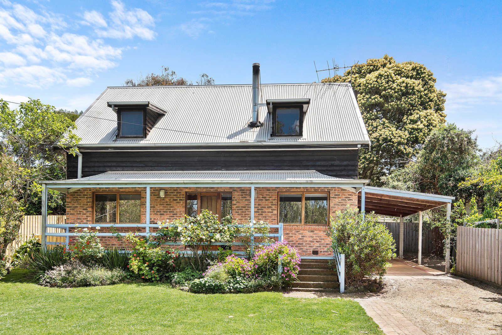 Property Gallery Thumbnail 2