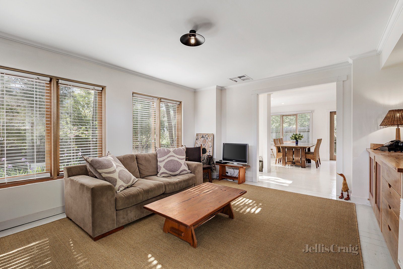 4 Frimley Road, Surrey Hills image 2