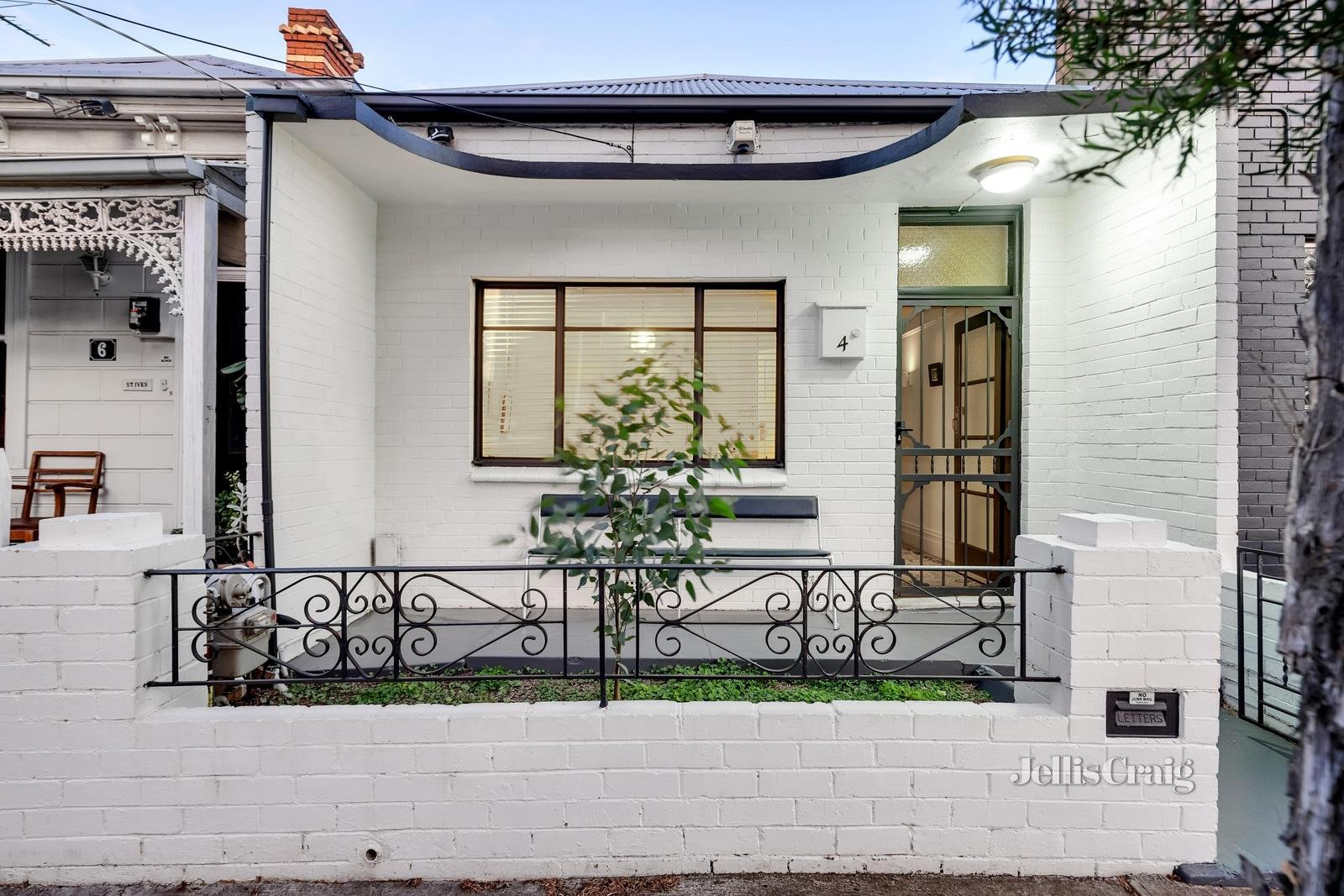 4 Gale Street, Brunswick East image 1