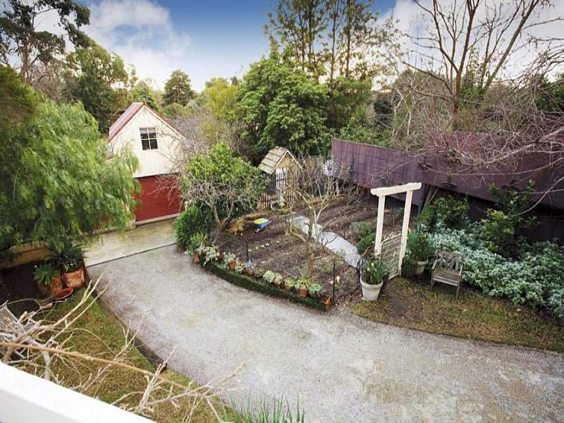 4 George Street, Mont Albert image 10