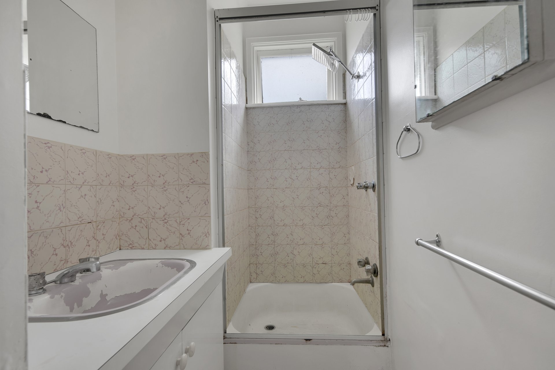 4 Glamis Street, Newtown image 6