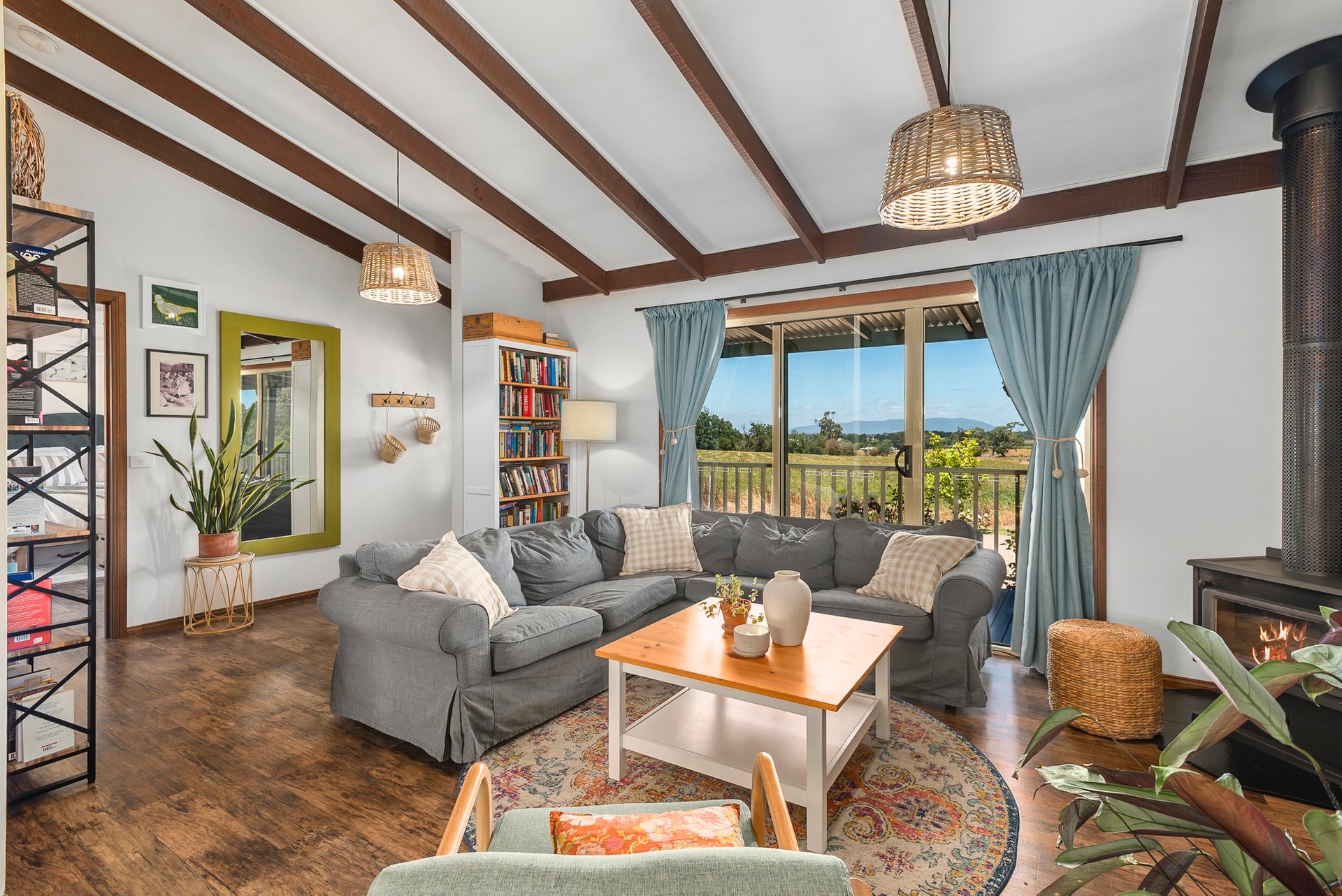 Property Gallery Thumbnail 3