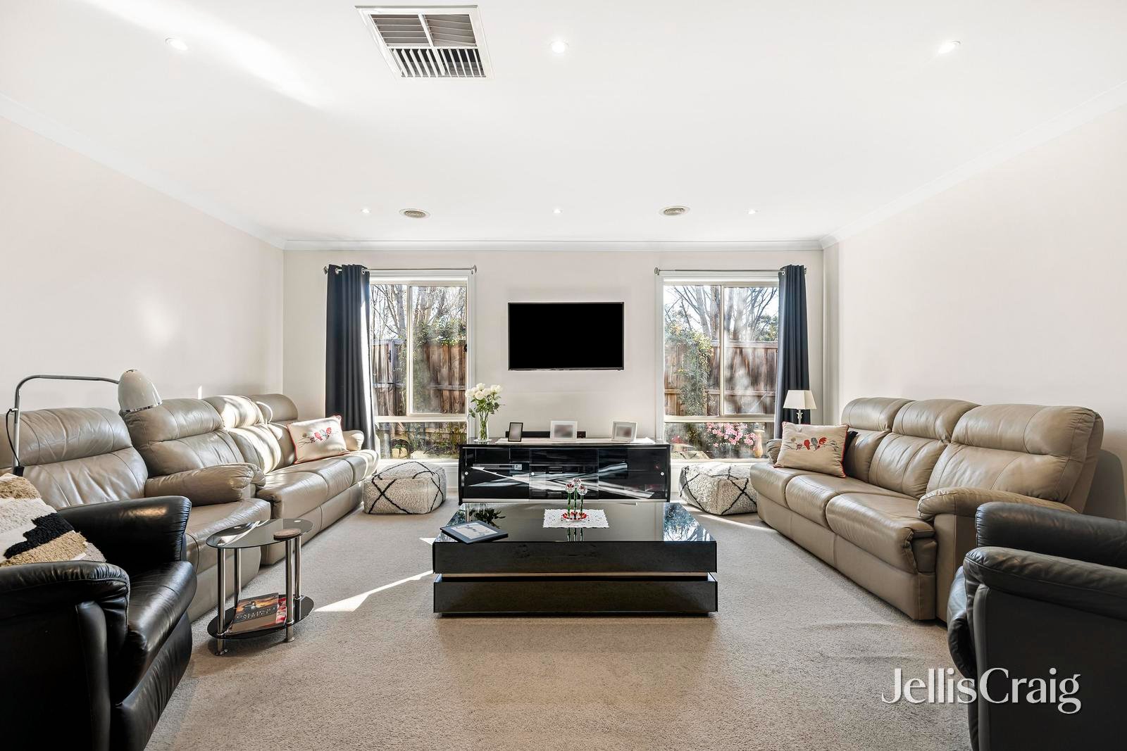 4 Glendarragh Road, Templestowe image 2