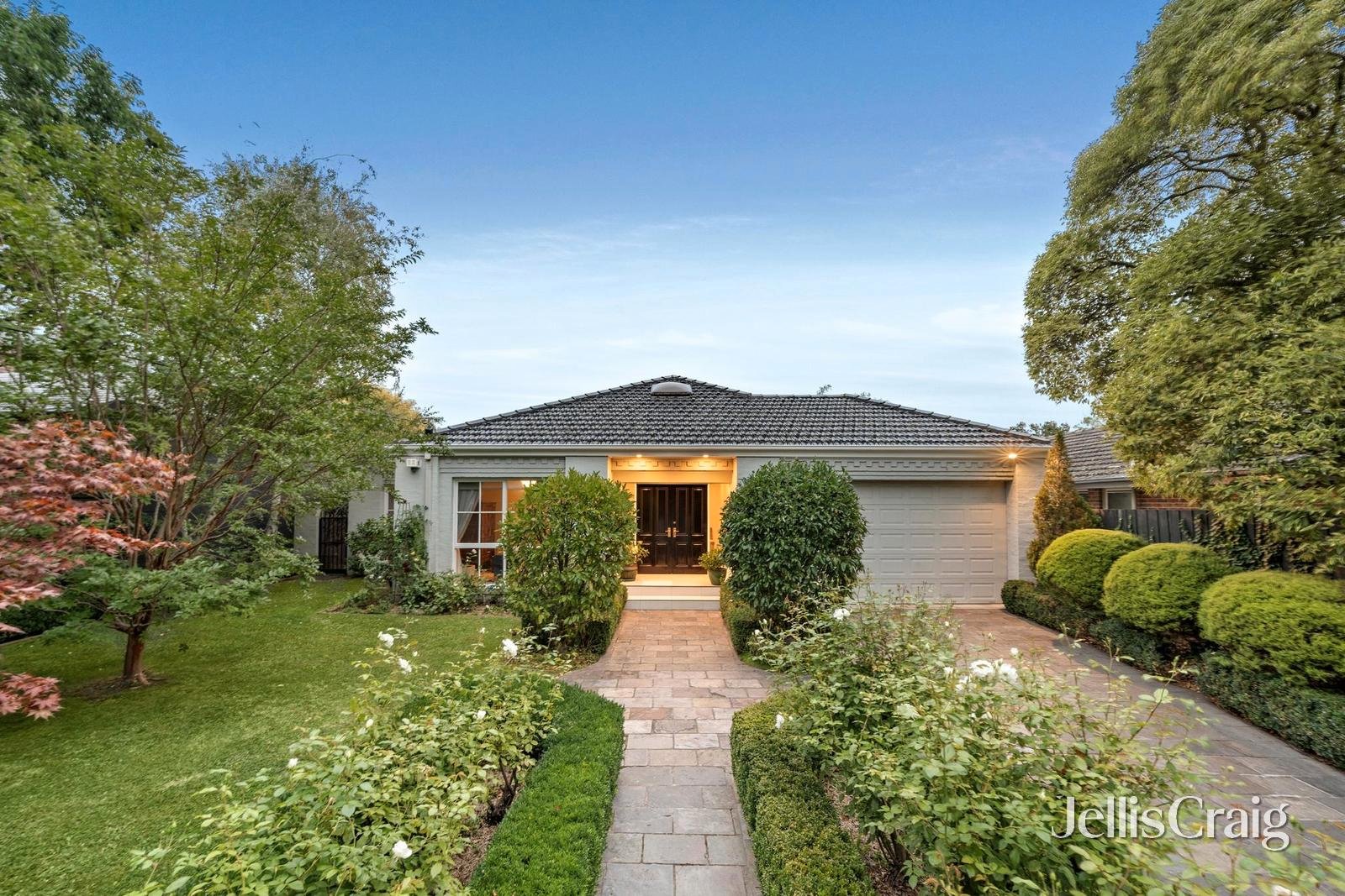 4 Gordon Crescent, Blackburn image 1