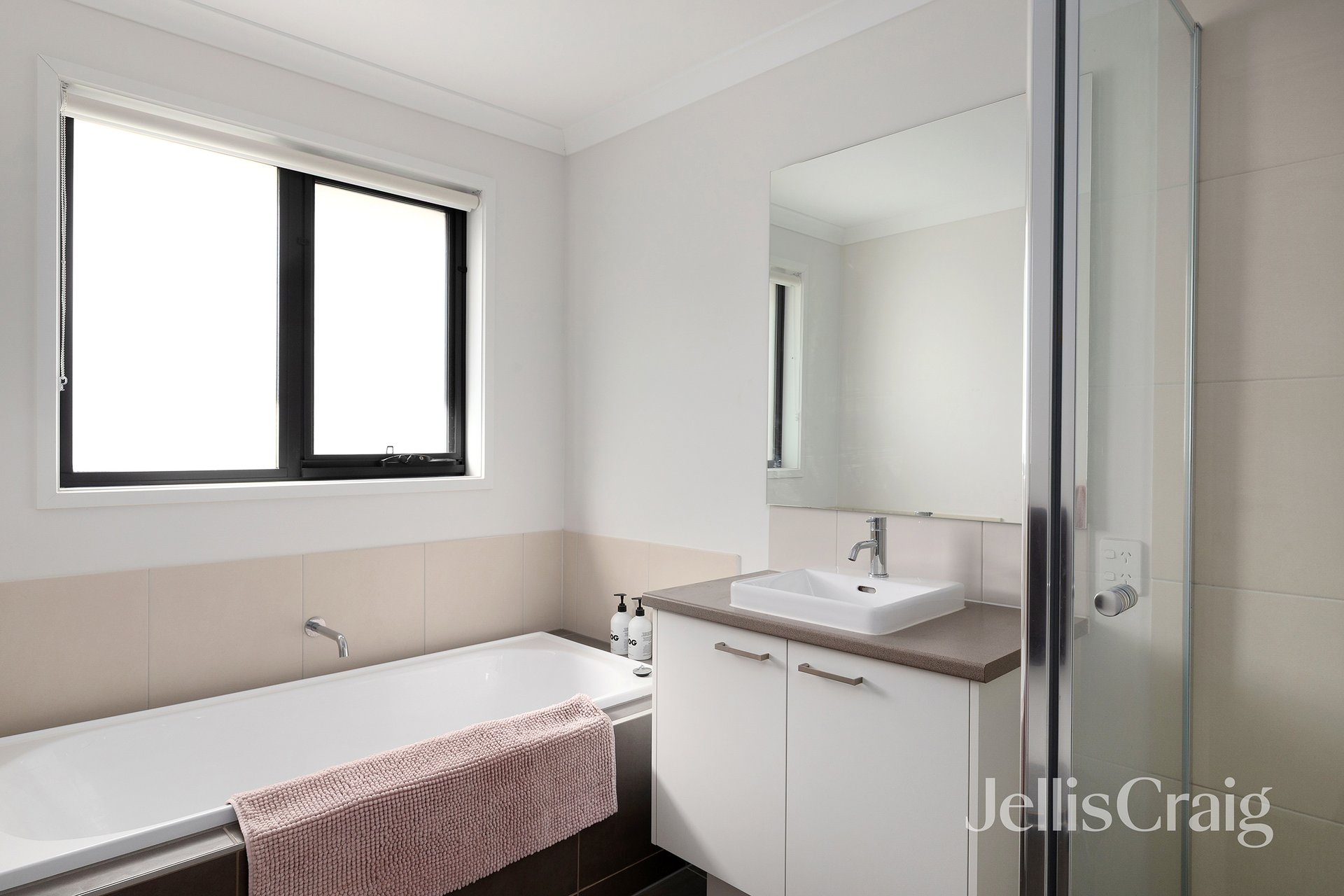 4 Gossamer Place, Diamond&nbsp;Creek image 5