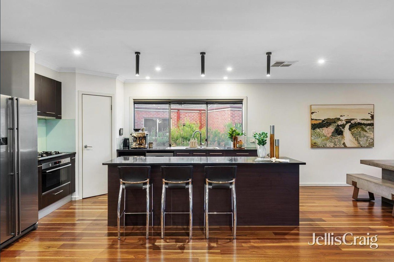 4 Goulburn Grove, Yallambie image 3