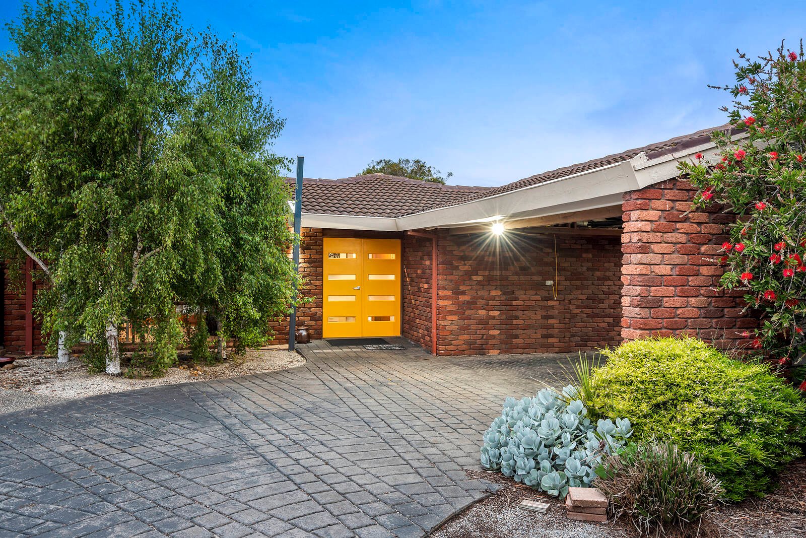 Property Gallery Thumbnail 2