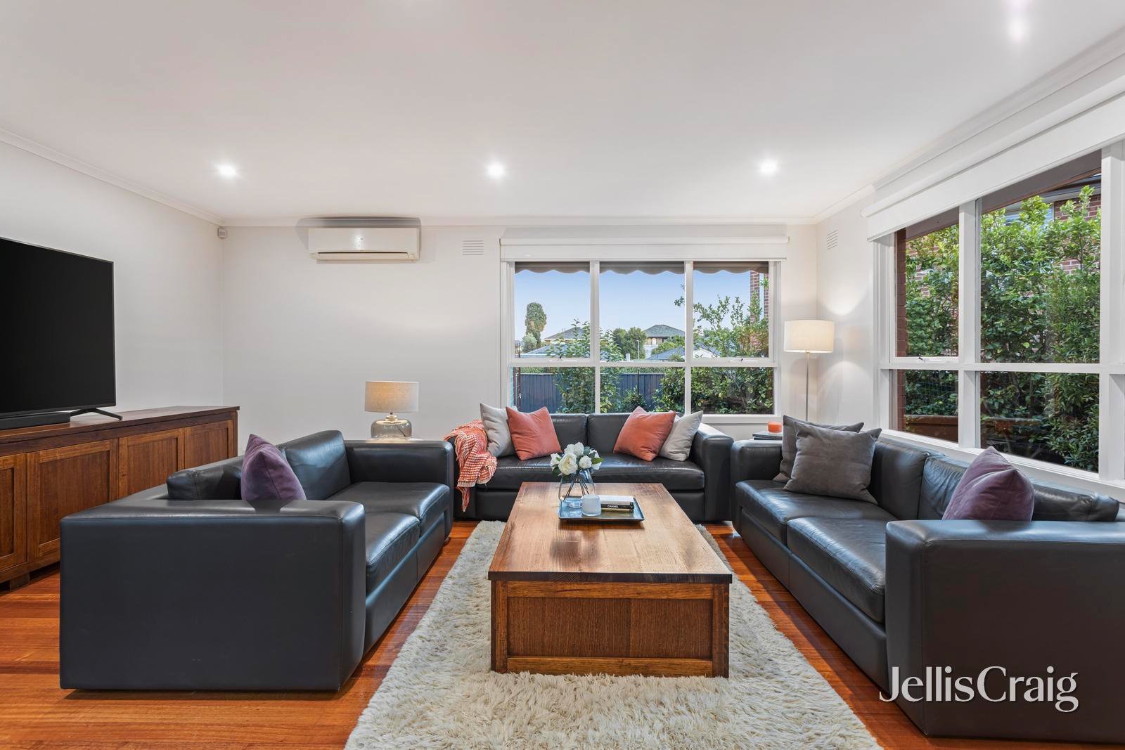 4 Greenock Place, Templestowe image 5