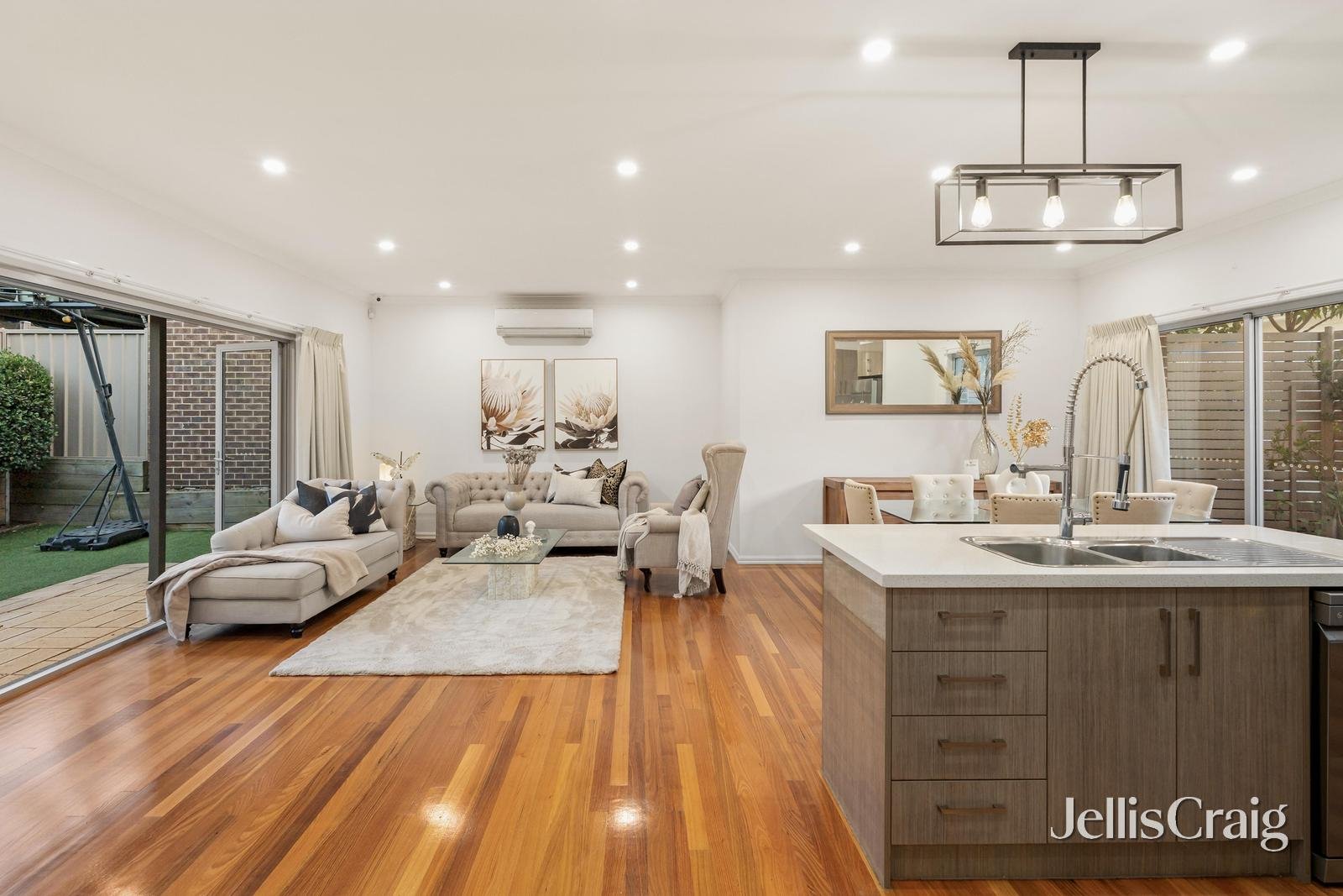 4 Gregory Court, Doncaster image 3