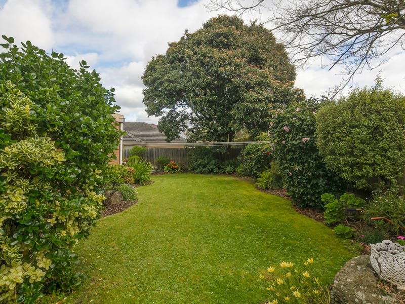 Property Gallery Thumbnail 14