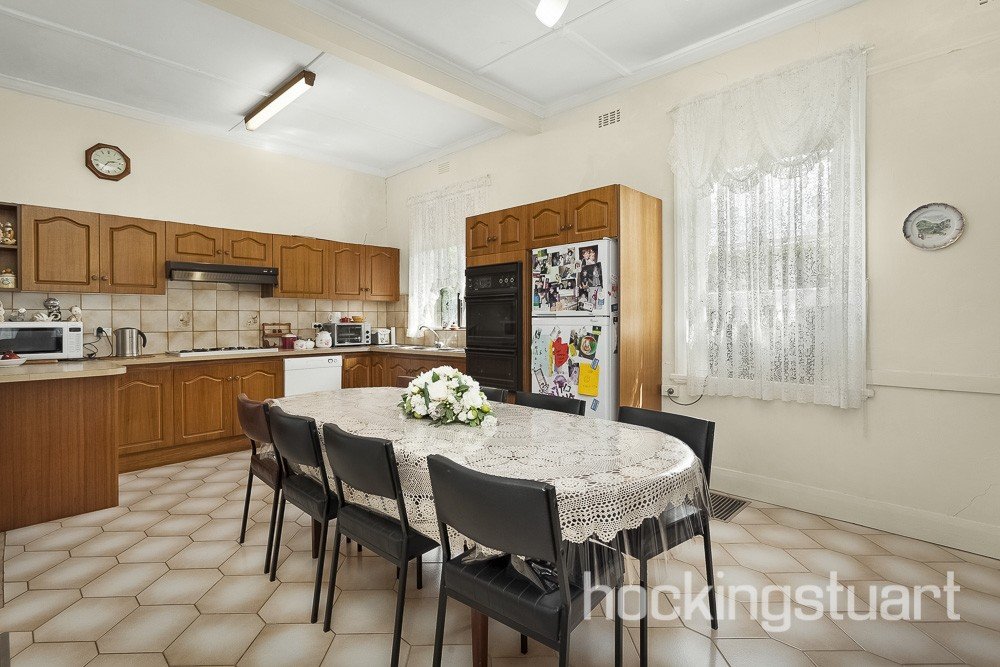 4 Haig Street, Balwyn image 4