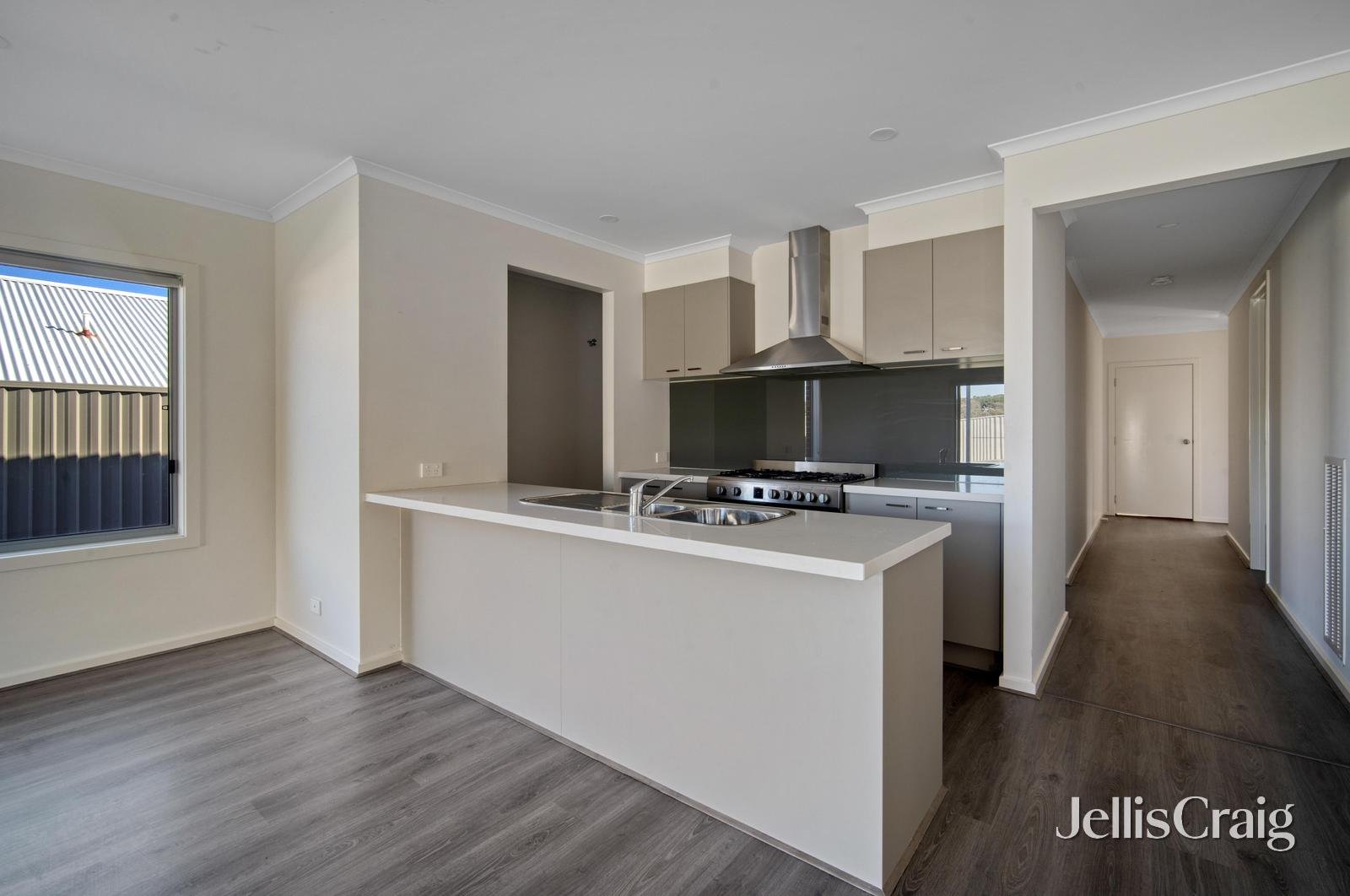4 Haigh Pl, Mount Pleasant image 2