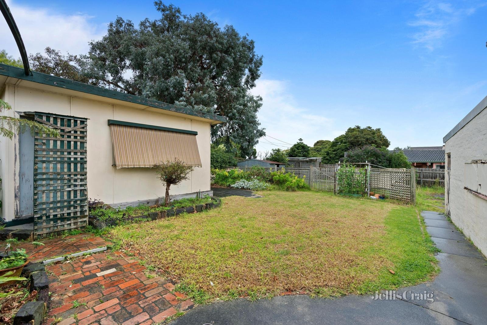 4 Hamilton Crescent, Doncaster East image 8