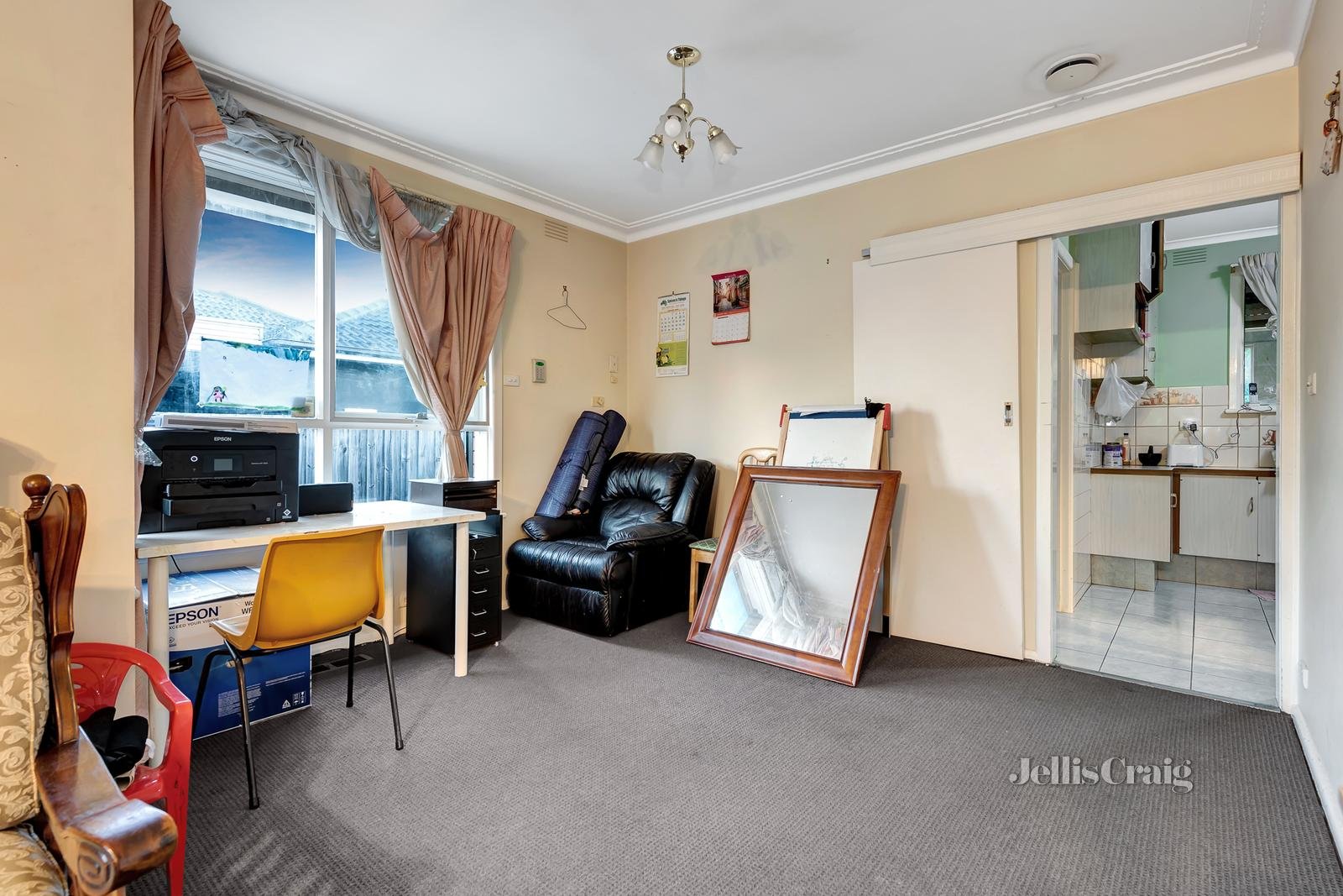 4 Hampstead Crescent, Glen Waverley image 3