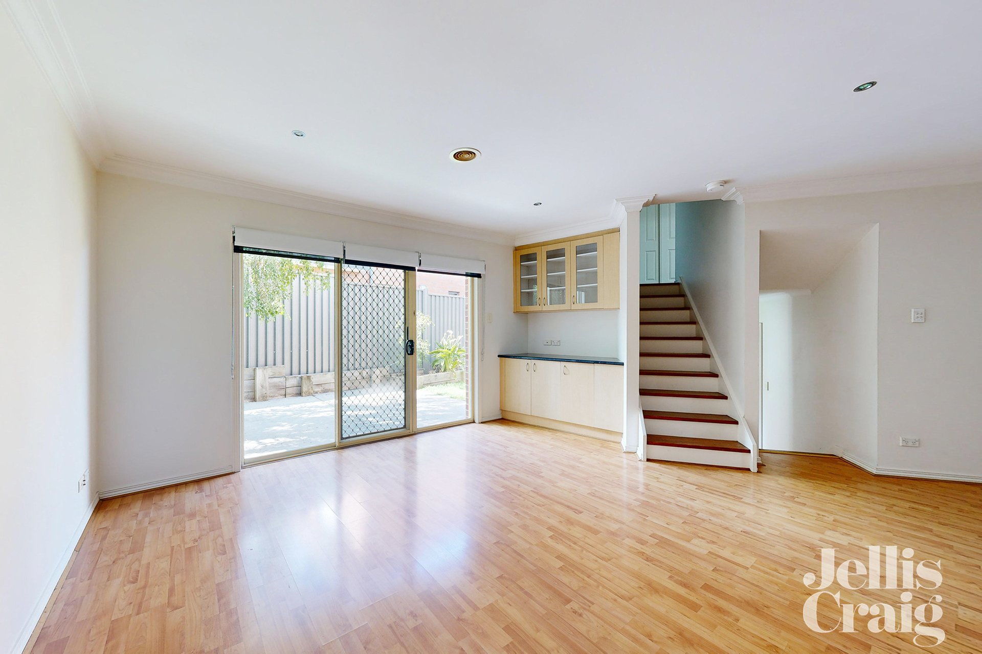 4 Hanson Street, Niddrie image 4