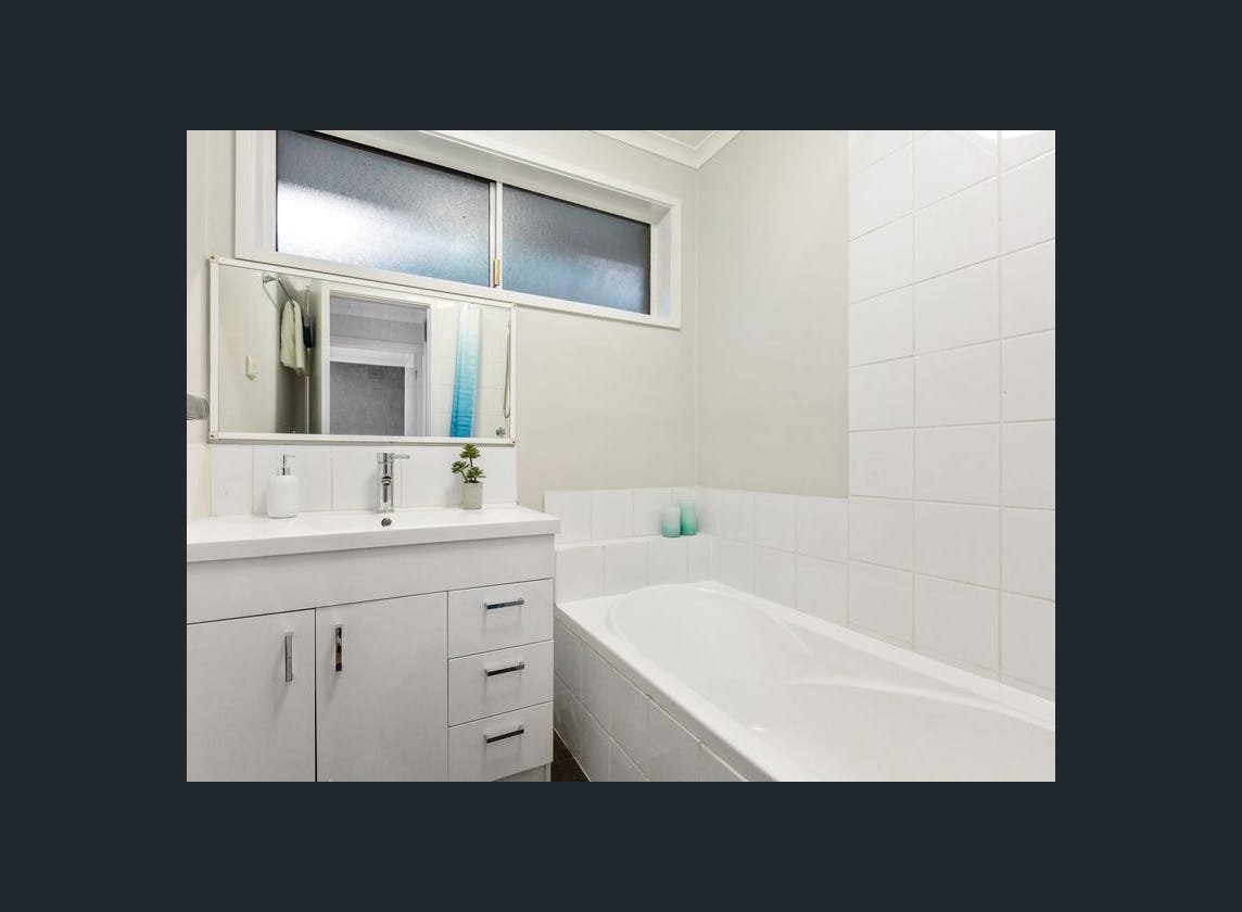 4 Harvest Drive, Chirnside&nbsp;Park image 7