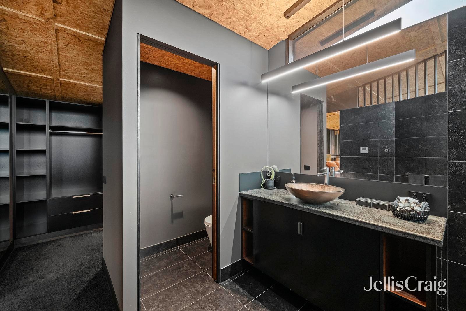 4 Hazel Crescent, Healesville image 10