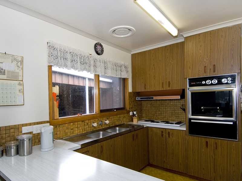 4 Helms Street, Newcomb image 3
