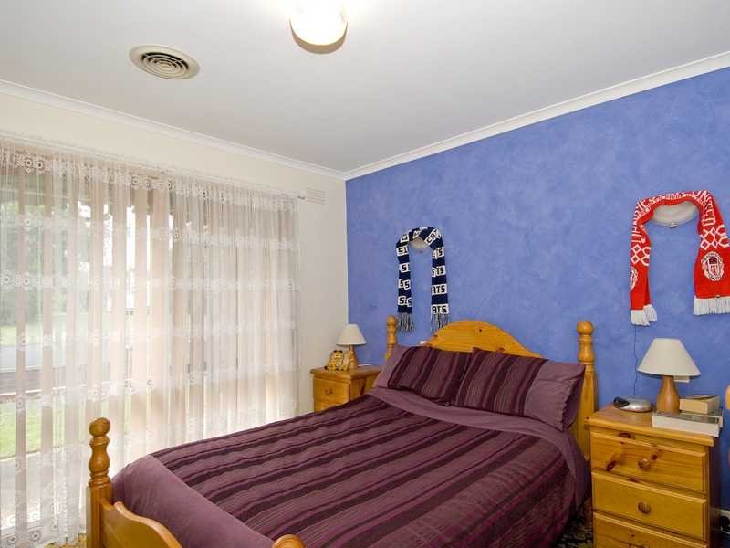 4 Helms Street, Newcomb image 5