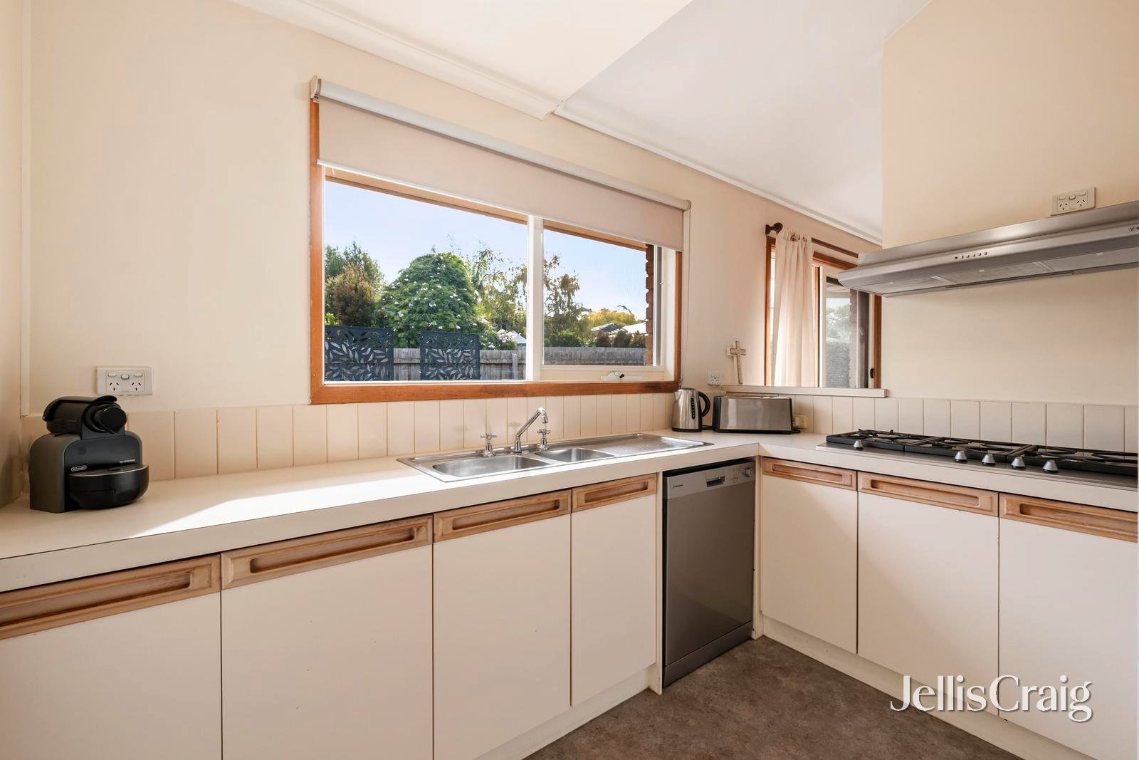 4 Henty Court, Mooroolbark image 4