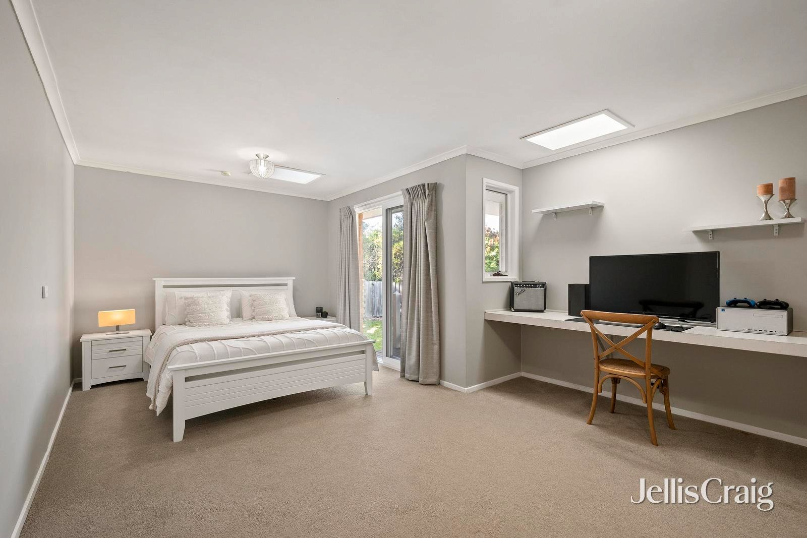 4 Henty Court, Mooroolbark image 7