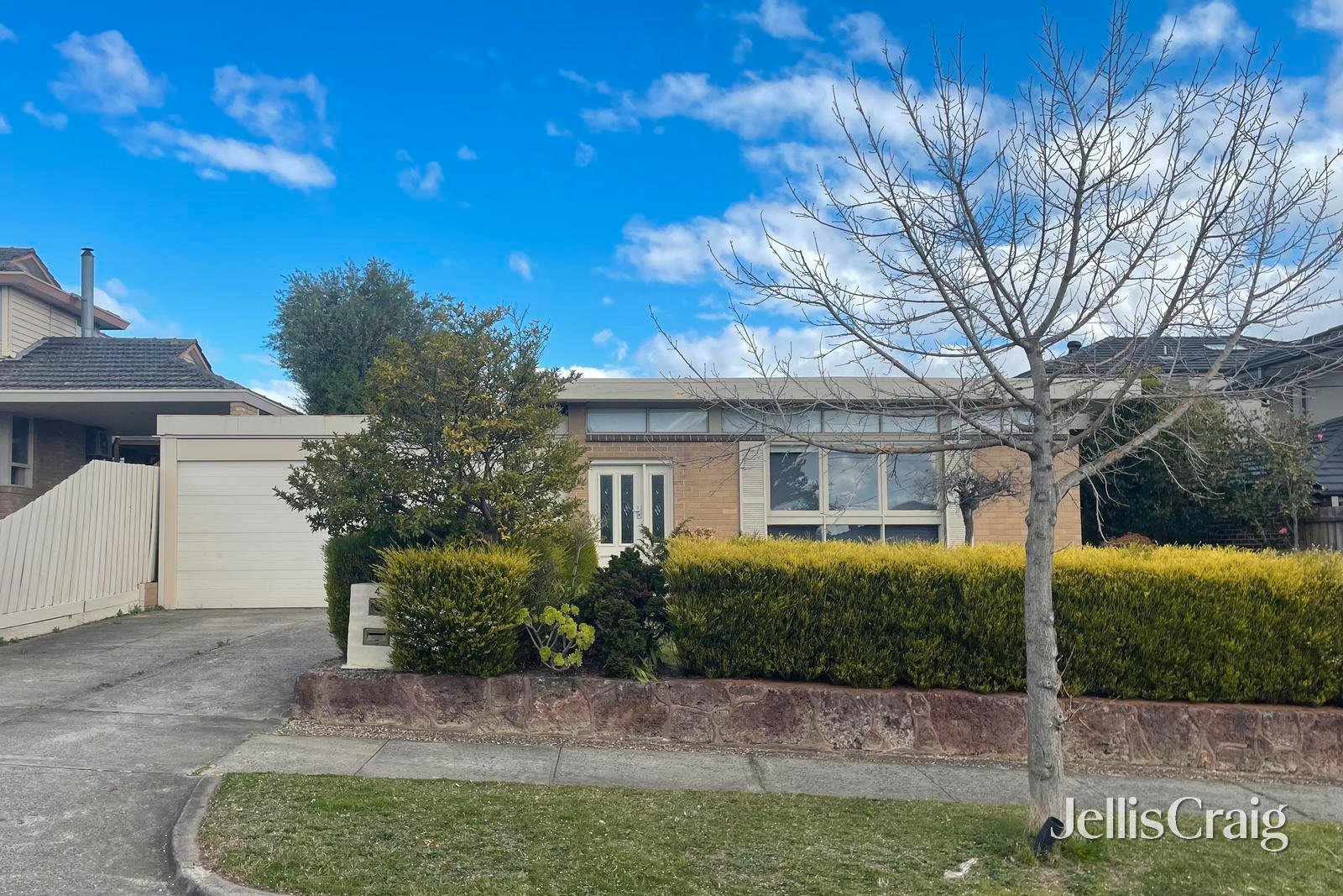 4 Hill View Parade, Templestowe Lower image 1