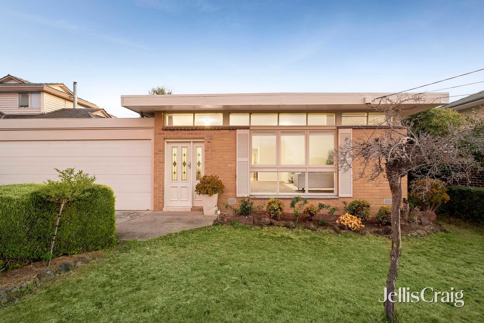 4 Hill View Parade, Templestowe Lower image 16