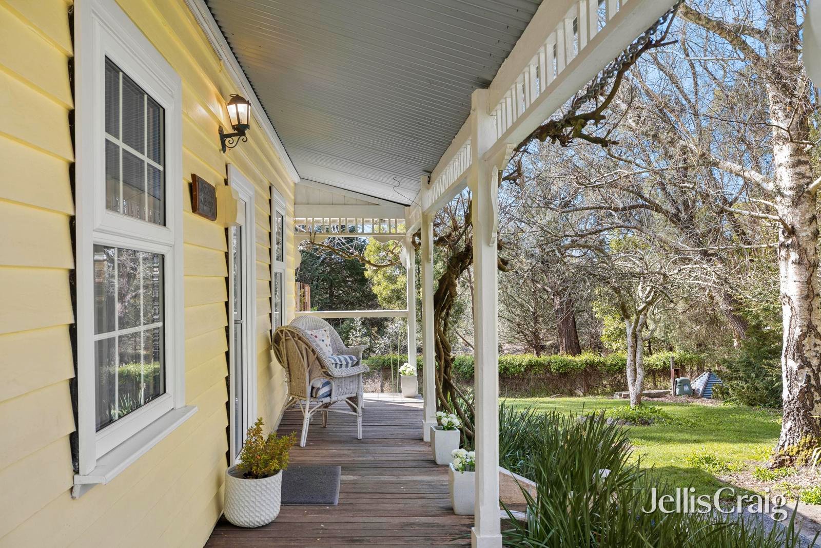 4 Hills Lane, Sailors Hill image 2