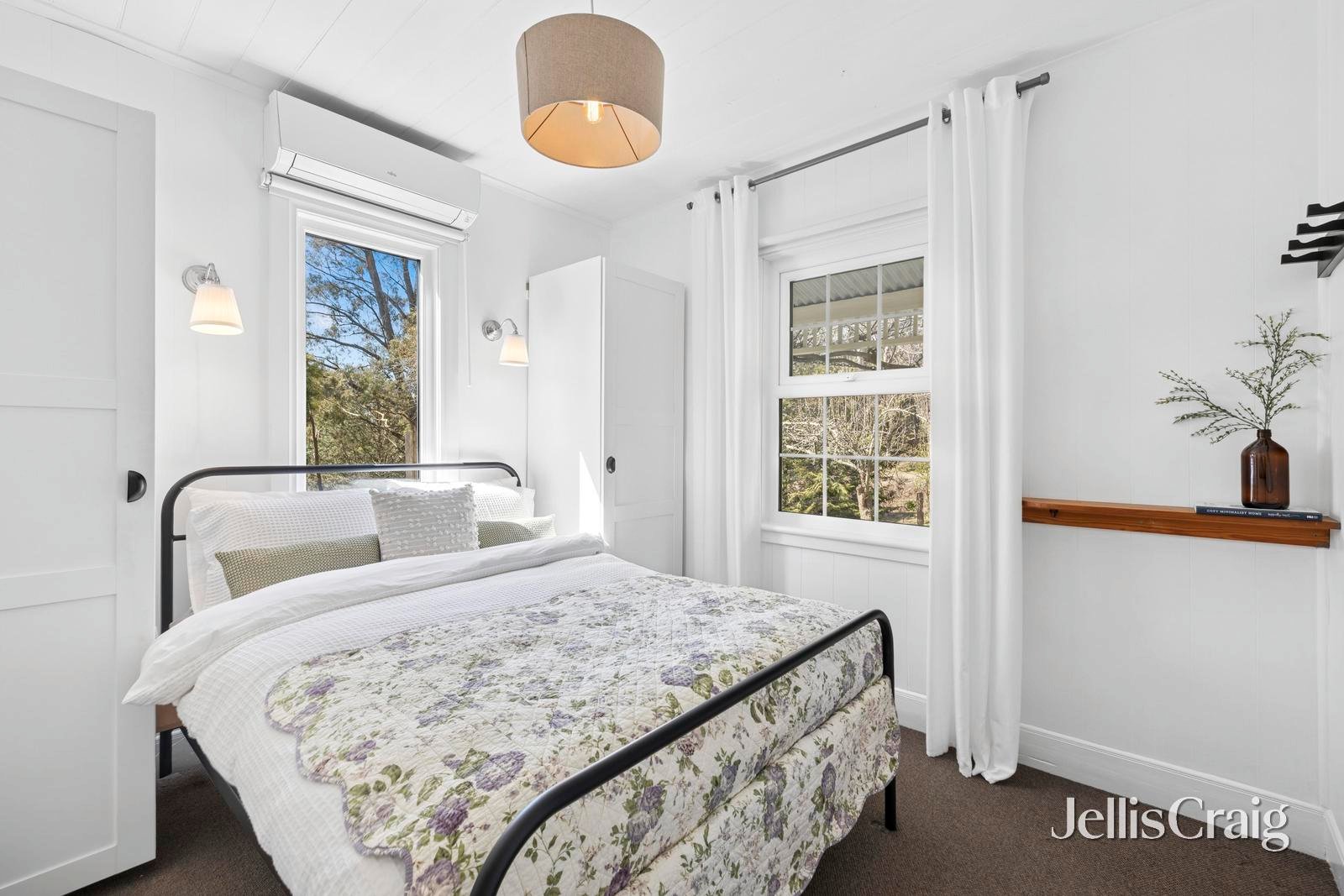 4 Hills Lane, Sailors Hill image 10