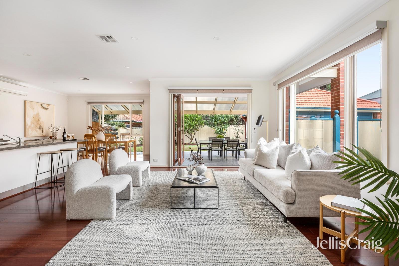 4 Hosking Court, Williamstown image 2