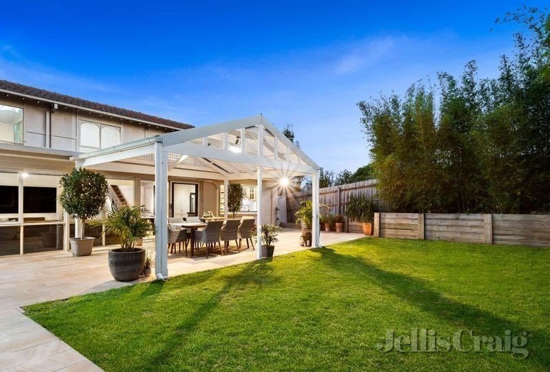 4 Hugh Street, Hawthorn East image 1