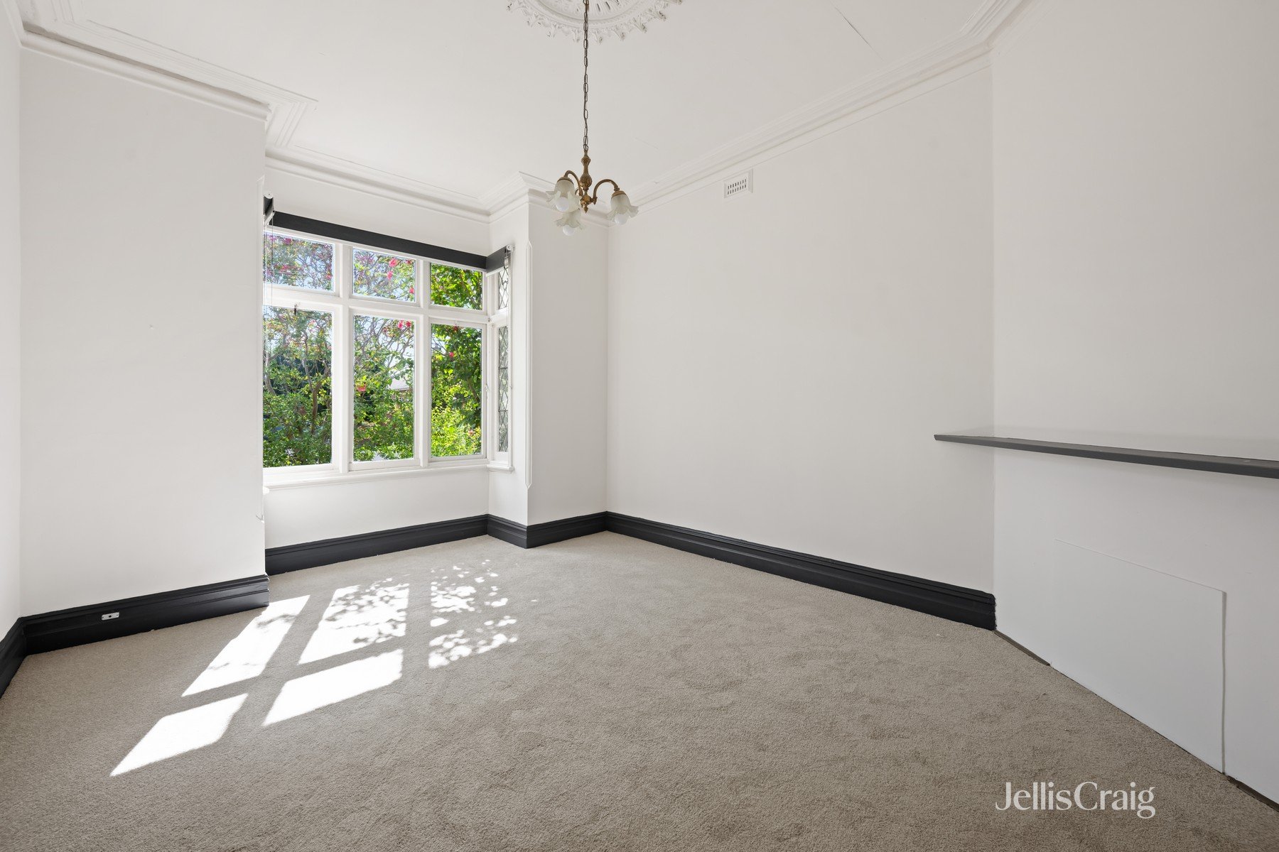 4 Ilma Grove, Northcote image 6