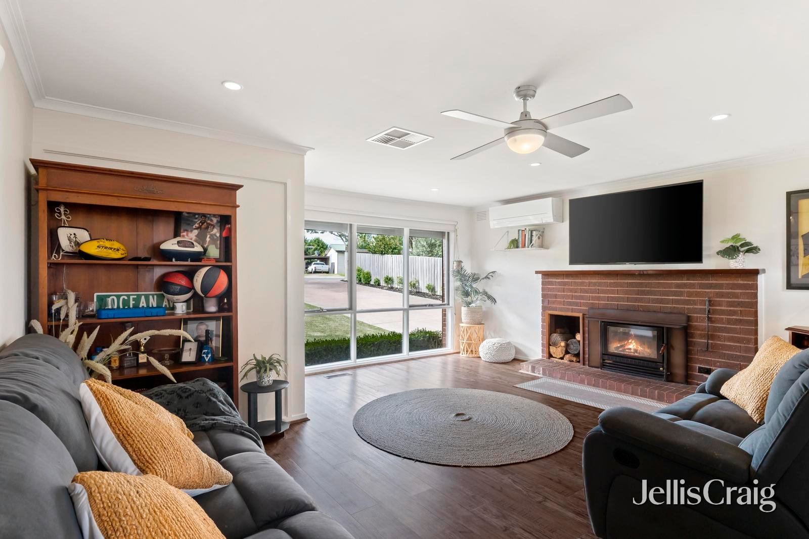 4 Irvine Crescent, Yarra Glen image 2