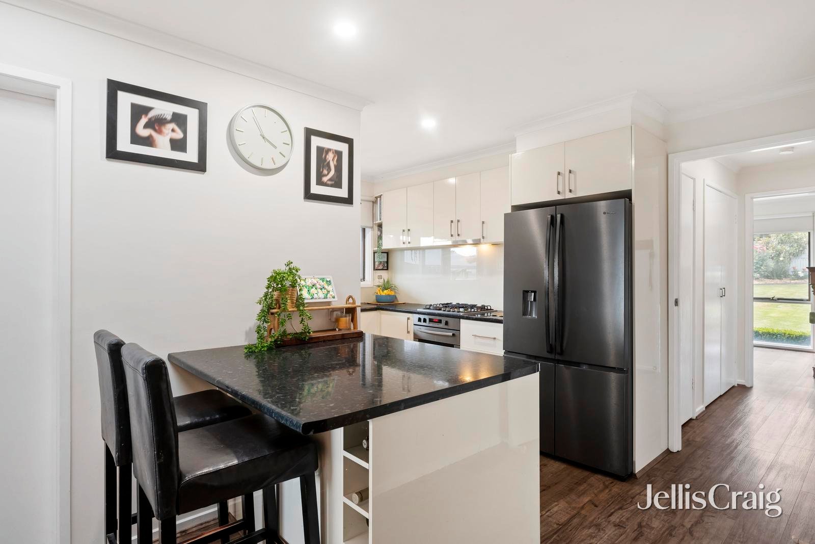 4 Irvine Crescent, Yarra Glen image 8